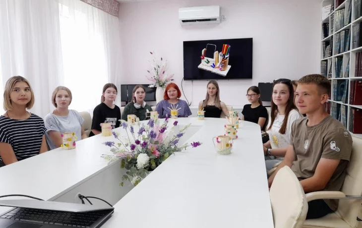 Мастер-класс "Подставка для канцелярских принадлежностей" Мастер-класс "Подставка для канцелярских принадлежностей"