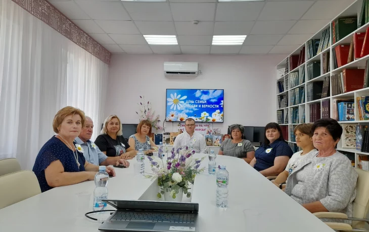 Круглый стол "Трудовые династии Медвенского района"